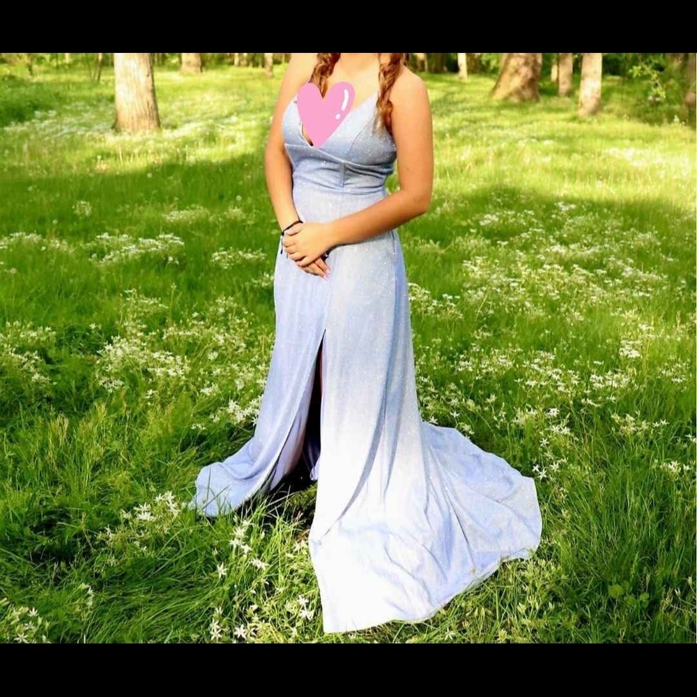 Prom Dress WITH Pockets!